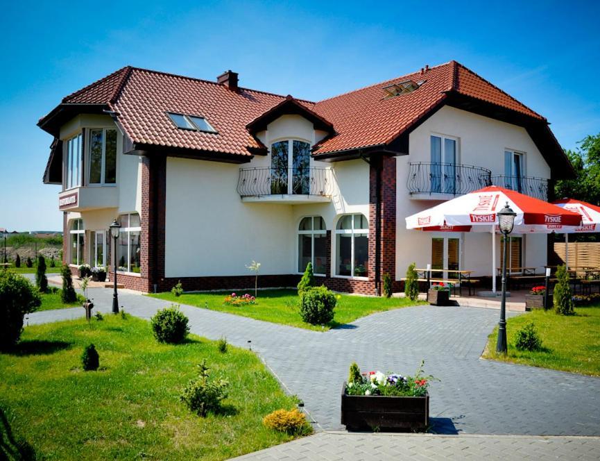 Rezydencja Lux レバ エクステリア 写真